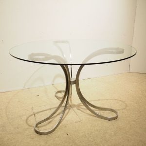 Table haute vers 1970