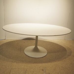 Table haute tulipe