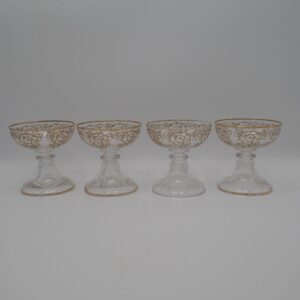 Lot de 4 coupes