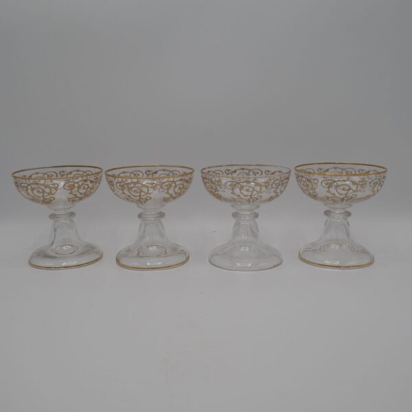 Lot de 4 coupes
