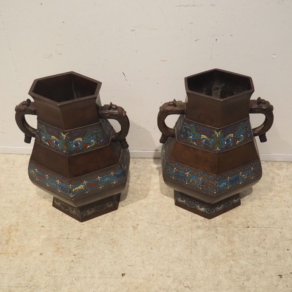 - – Image 4