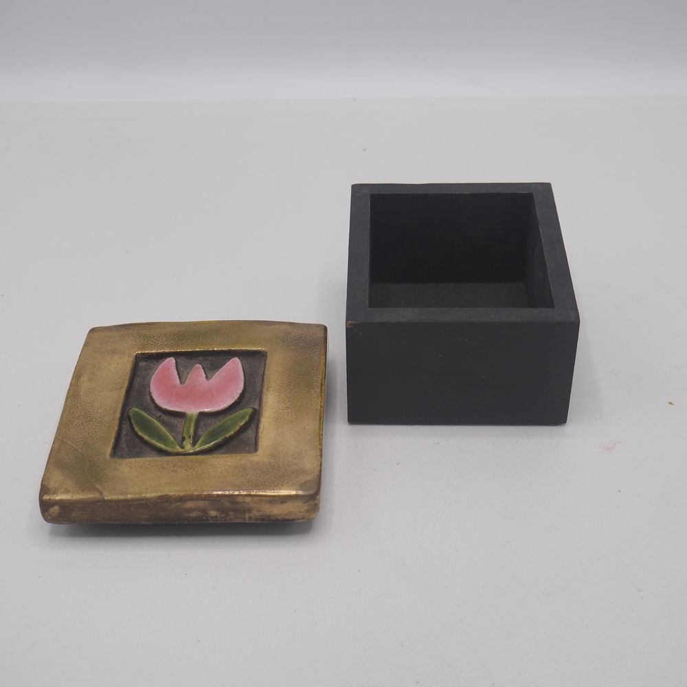 - – Image 3