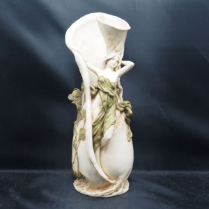 Royal Dux