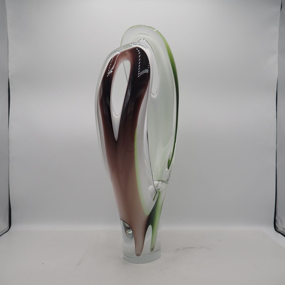 - – Image 3
