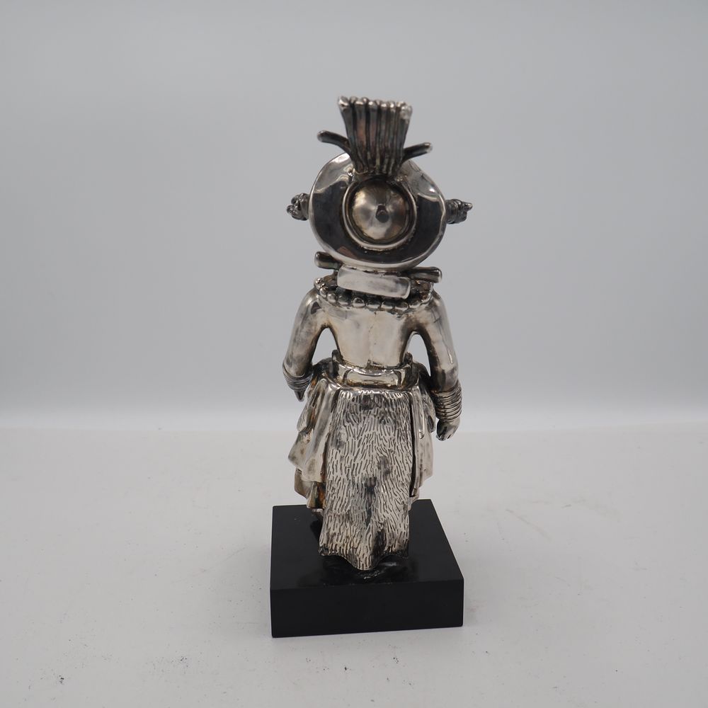 - – Image 3