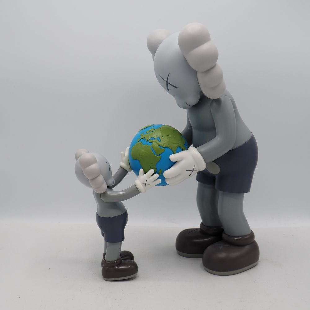 Kaws