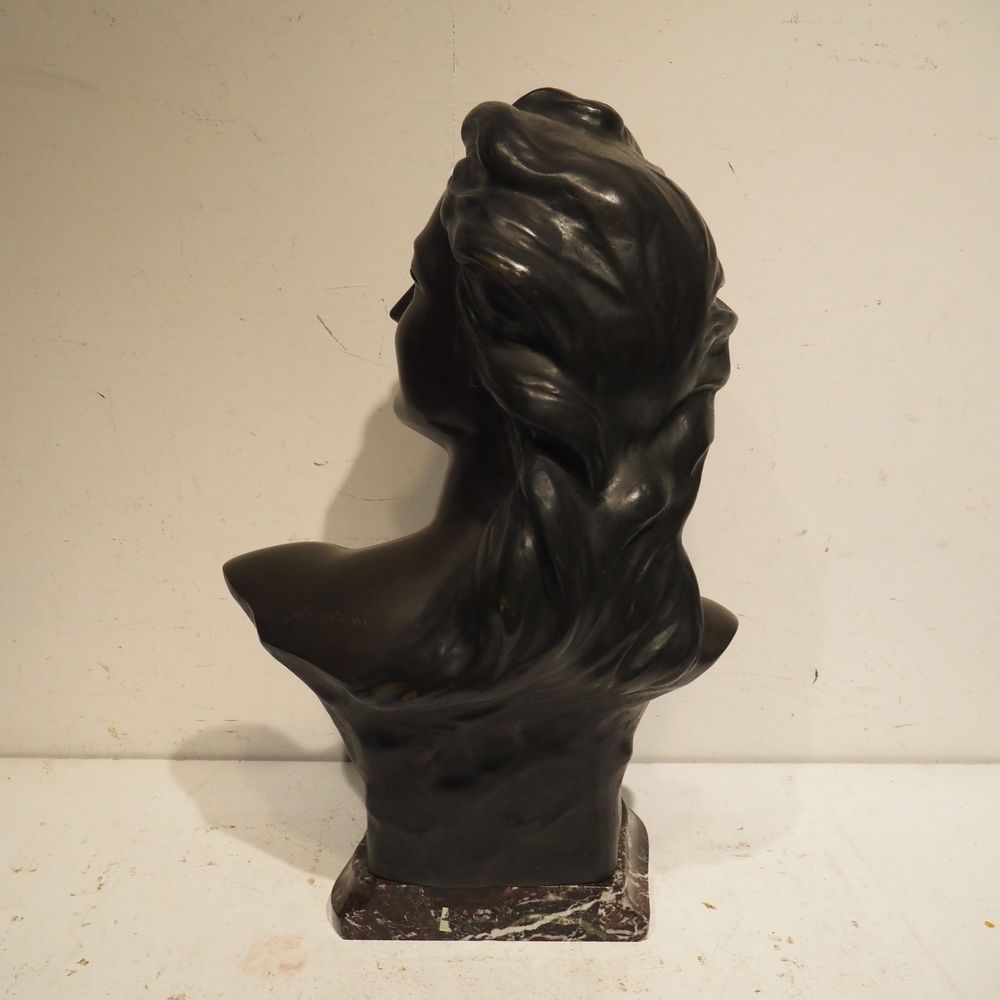 - – Image 4